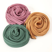 Load image into Gallery viewer, 2023 Newest Pleated Bubble Chiffon Instant Hijabs Plain Crinkle Shawls Scarf Lady High Quality Soft Thick Muslim Wraps 180*85Cm