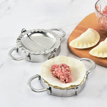 Load image into Gallery viewer, Portable Dumpling Maker Stainless Steel Dumpling Mold Dumplings Maker Empanada Press Mold and Kitchen Dumpling Peeler Mold Tools