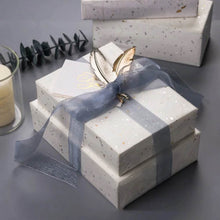 Load image into Gallery viewer, REM Exclusive 5pcs/set Upper grade 60*60cm Flower Wrapping Paper Perfect Gift Wrapping Artwork