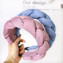 Load image into Gallery viewer, Winter Warm Wide Crown Padded Braided Hairband Women Bezel Braids Headband Twist Thick Velvet Hairband Headwrap Hair Accessories