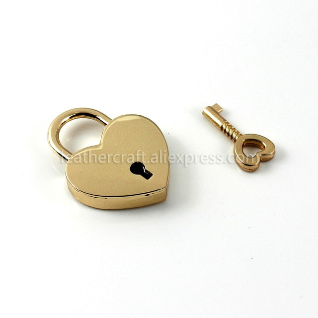 1 Pcs Heart Shape Vintage Metal Mini Padlock Bag Suitcase Luggage Box Key Lock With Key
