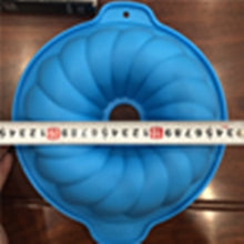 Load image into Gallery viewer, Cake Silicone Mold 9 Inch Gear Shape Mousse Cake Bakeware DIY Toast Bread Baking Tool Chocolate Mold Jelly Pudding Mold