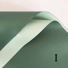 Load image into Gallery viewer, REM 20pcs/set Flower Wrapping Paper Korean Two-tone Gift Packaging Paper Waterproof Florist Bouquet Supplies