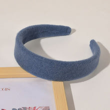 Load image into Gallery viewer, 2019 Chic Pearl Beads Thick Velvet Women Wide Headband Hair Accessories Sponge Head Hoop Turban Female Korean Stretch Hair Bands