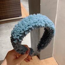 Load image into Gallery viewer, 2019 Chic Pearl Beads Thick Velvet Women Wide Headband Hair Accessories Sponge Head Hoop Turban Female Korean Stretch Hair Bands