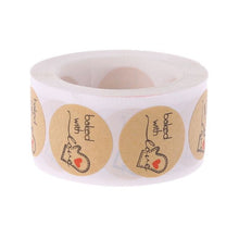 Load image into Gallery viewer, 500Pcs Baked With Love Round Kraft Paper Sticker Adhesive Baking Label For Christmas Festival Cake Box Gift L4MF