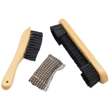 Load image into Gallery viewer, Billiards Pool Table Brush with Billiard Cue Shaft Slicker Snooker Cloth Cleaner