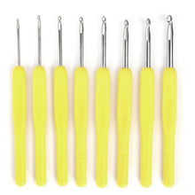 Load image into Gallery viewer, 8Pcs Mix Size 2.5mm-6mm Crochet Hook Knit Weave Yarn Craft Knitting Needle Plastic Handle Knitting Hooks Needles Tools xmas GIFT