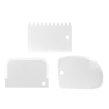 Load image into Gallery viewer, 3pcs Plastic Dough Knife Baking Pastry Tools Icing Fondant Scraper Decorating Plain Smooth Spatulas Cutters Cake Toosl