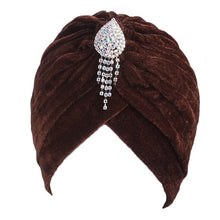 Load image into Gallery viewer, (FR) 1920s Women&#39;s Ruffle Turban Hat Glitter Pleated Stretch Head Wraps Chemo Cap with Detachable Crystal Brooch