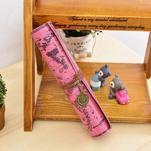Load image into Gallery viewer, (FR) New Treasure Map Leather PU Retro Pencil bag Cosmetic Bag Roll Pen Bag For Student Gifts Stationery Brush Makeup Supplies